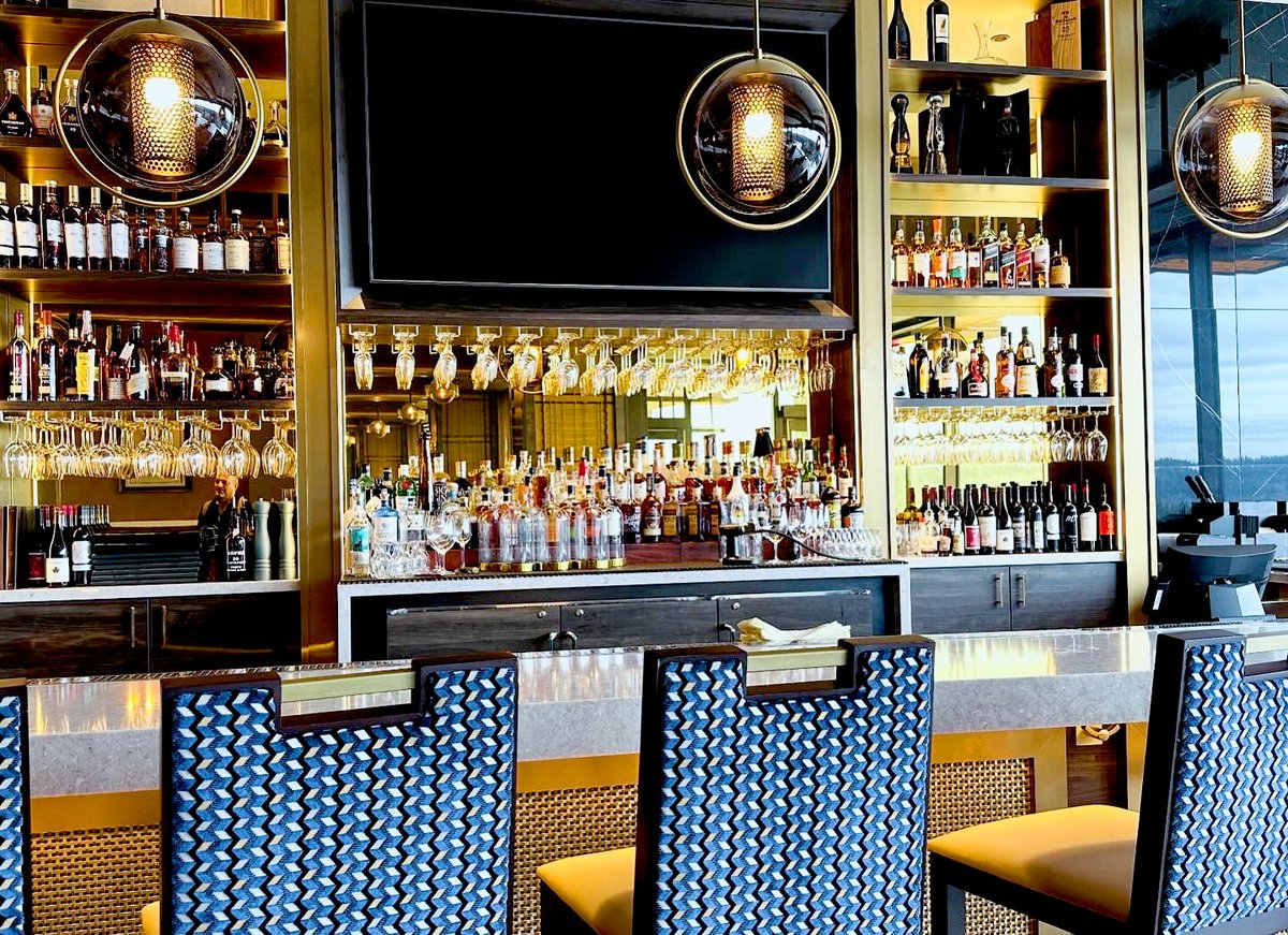 Smoke & Cedar | Muckleshoot Casino Resort | Restaurant | Steakhouse